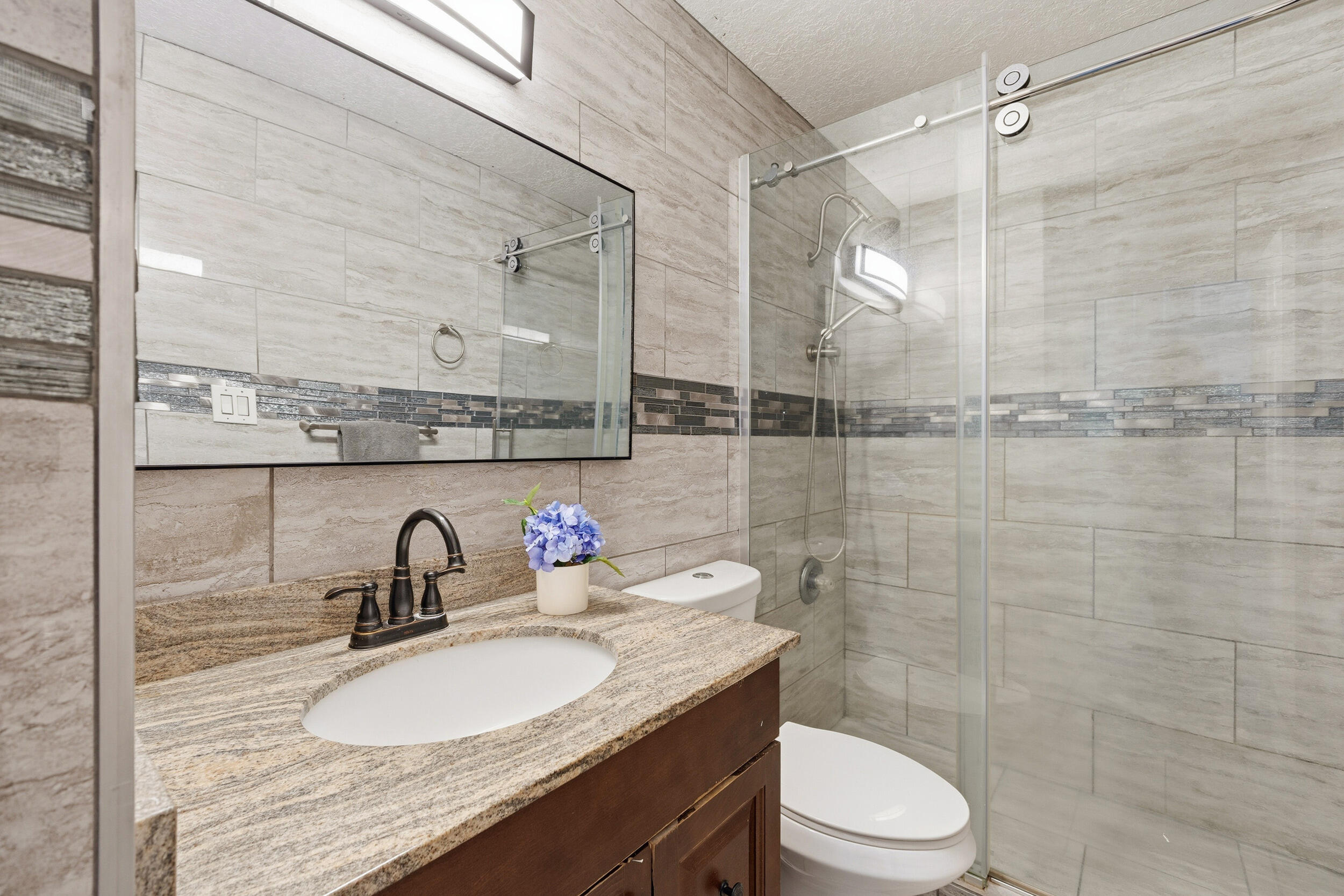 Photo 18 — 8600 Casa De Luz Court NW
