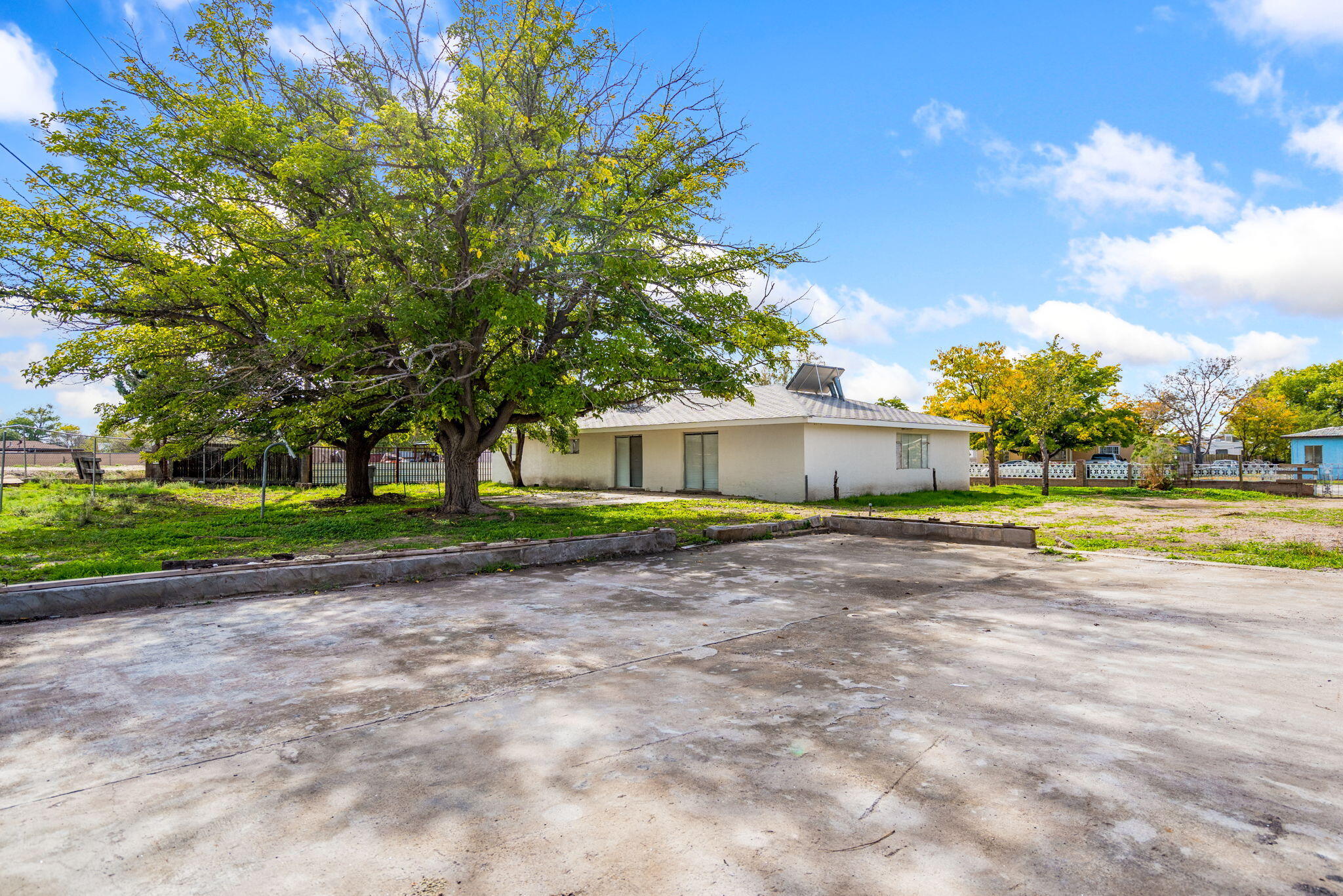 Photo 3 — 3212 De Vita Road SW