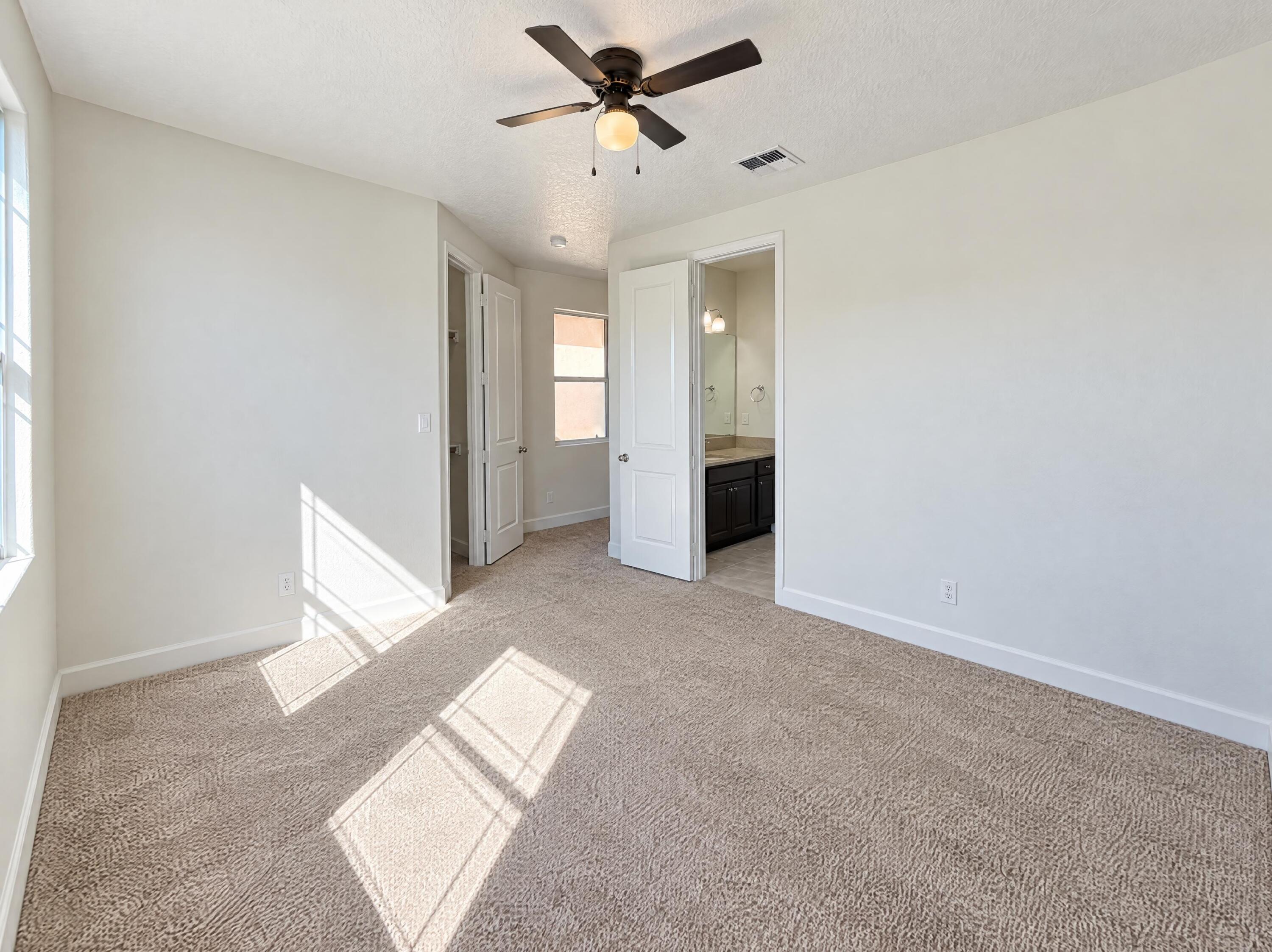 Photo 4 — 2640 Vista Manzano Loop NE