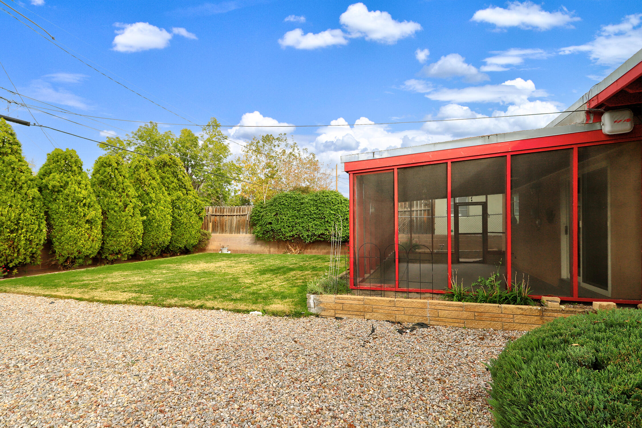 Photo 17 — 4813 Palo Duro Avenue NE