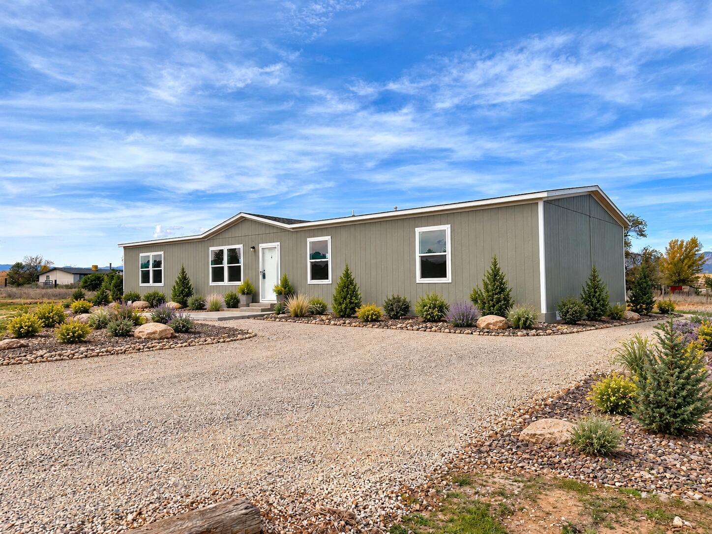 15 El Prado Drive, Edgewood, NM 87015