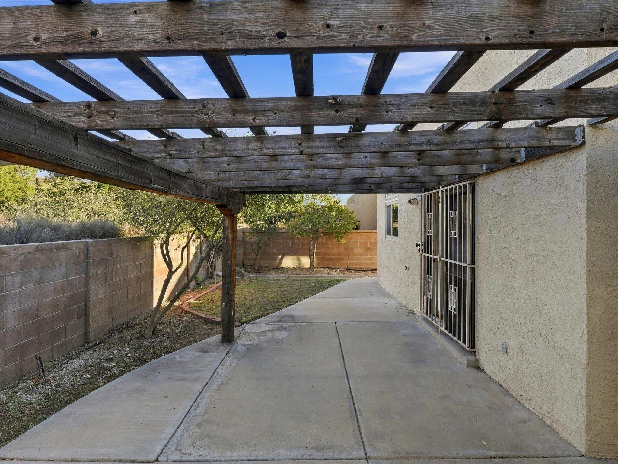 Photo 11 — 208 Serenity Hills Place SE