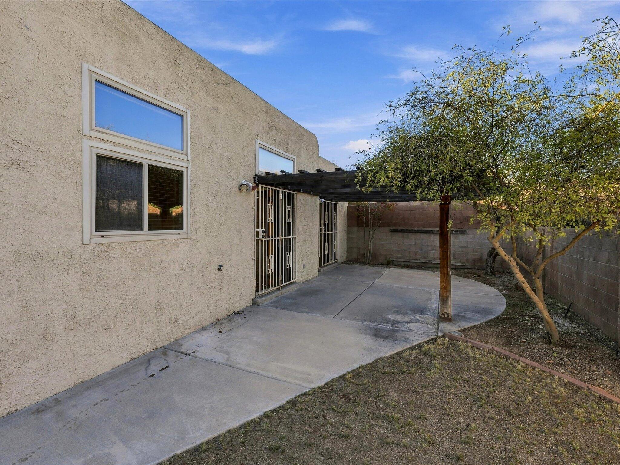 Photo 12 — 208 Serenity Hills Place SE