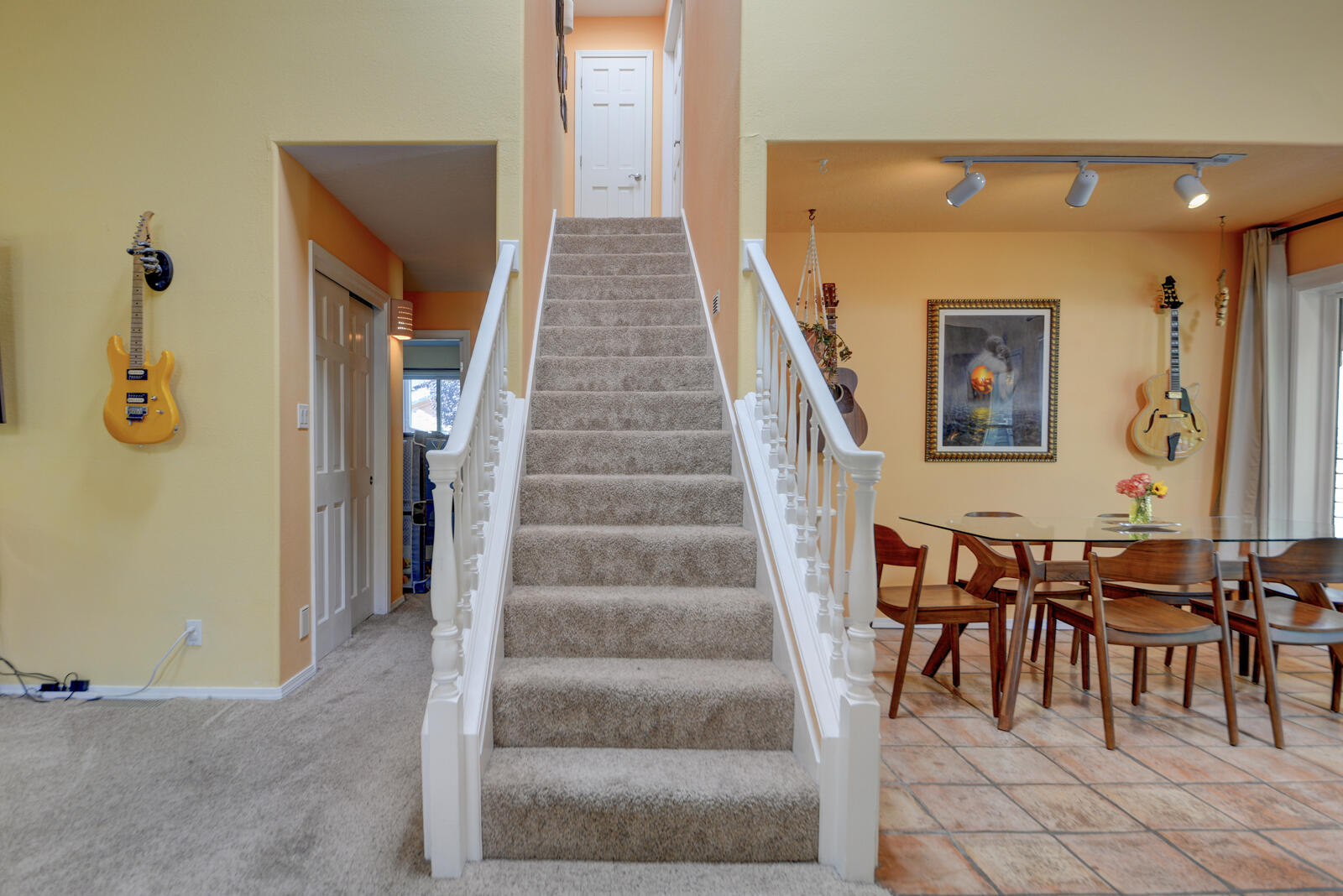 Photo 4 — 13413 Pinnacle Court NE