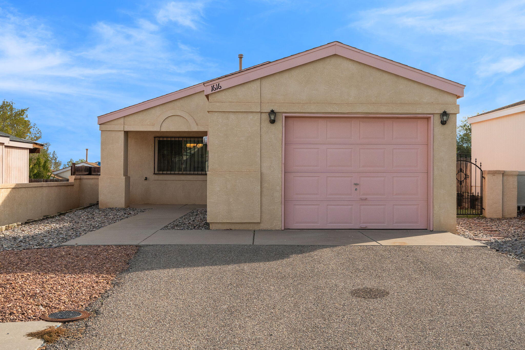 1616 Debra Place NE, Rio Rancho, NM 87144