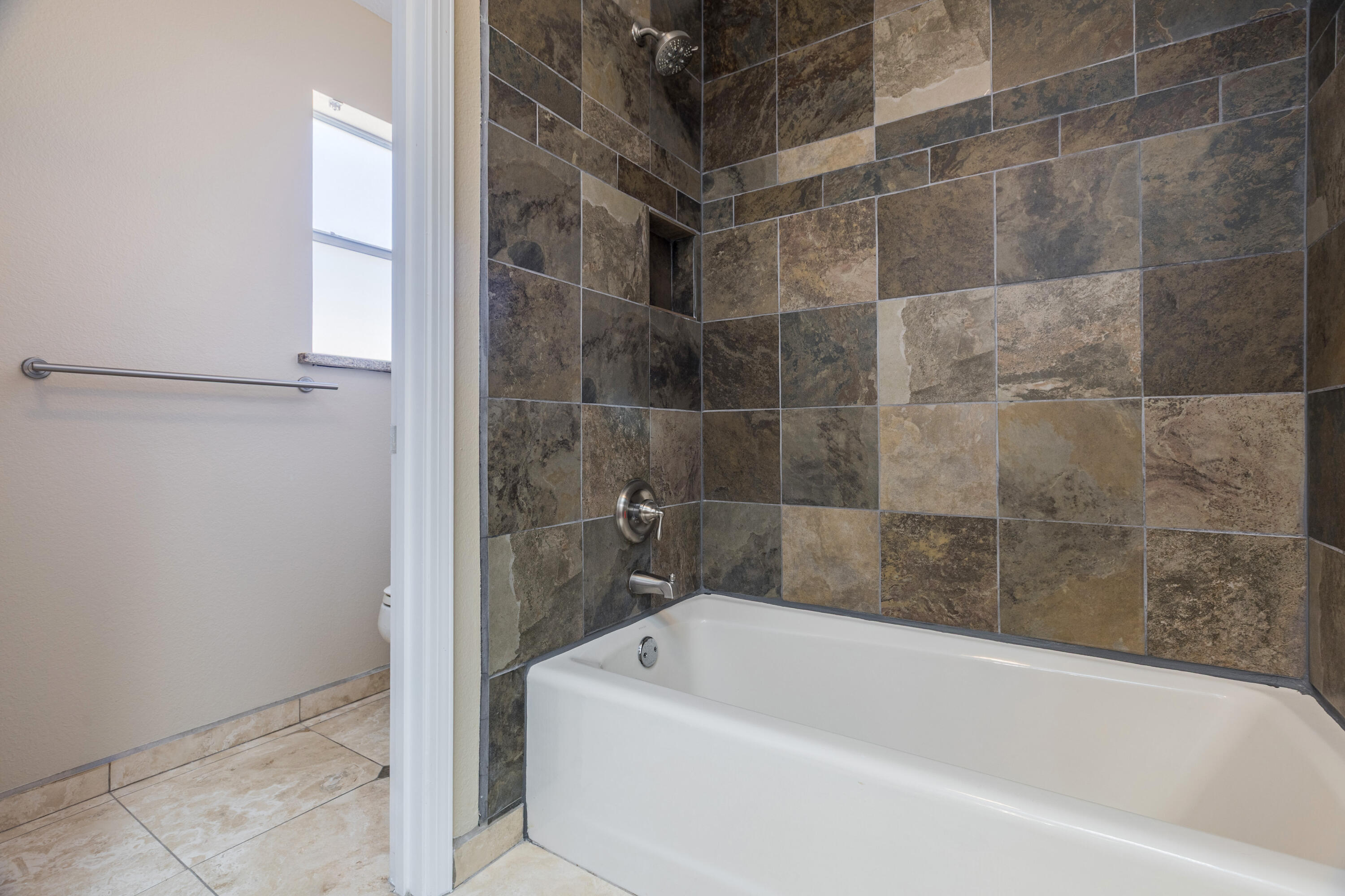 Photo 20 — 7901 Rosas Court NE