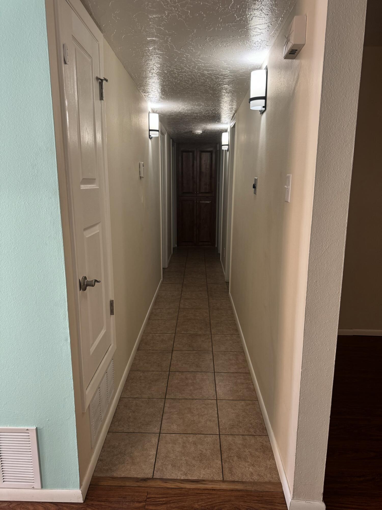 Photo 20 — 1405 Marron Circle NE