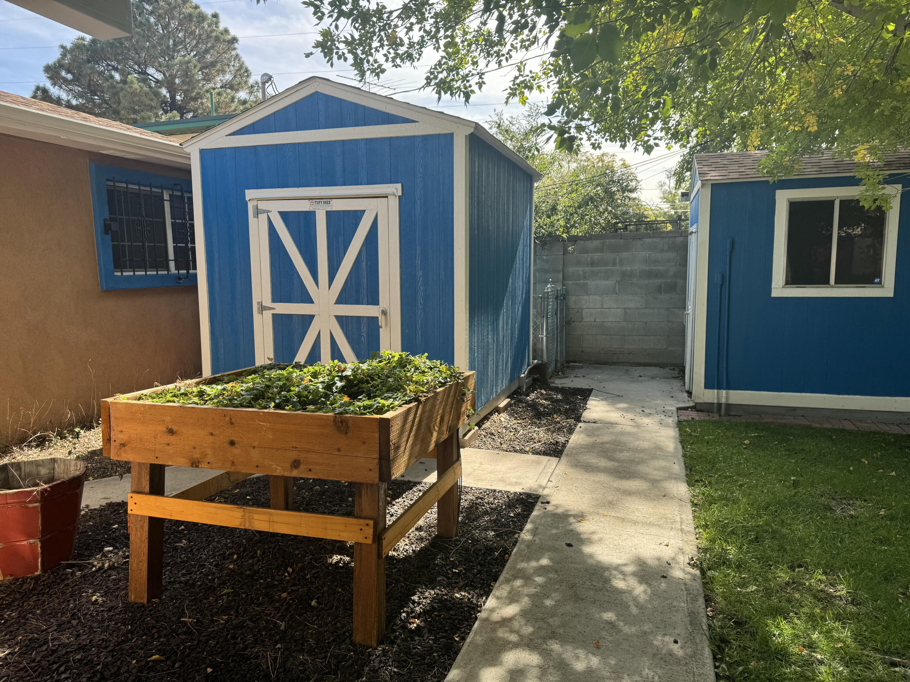 Photo 5 — 1405 Marron Circle NE