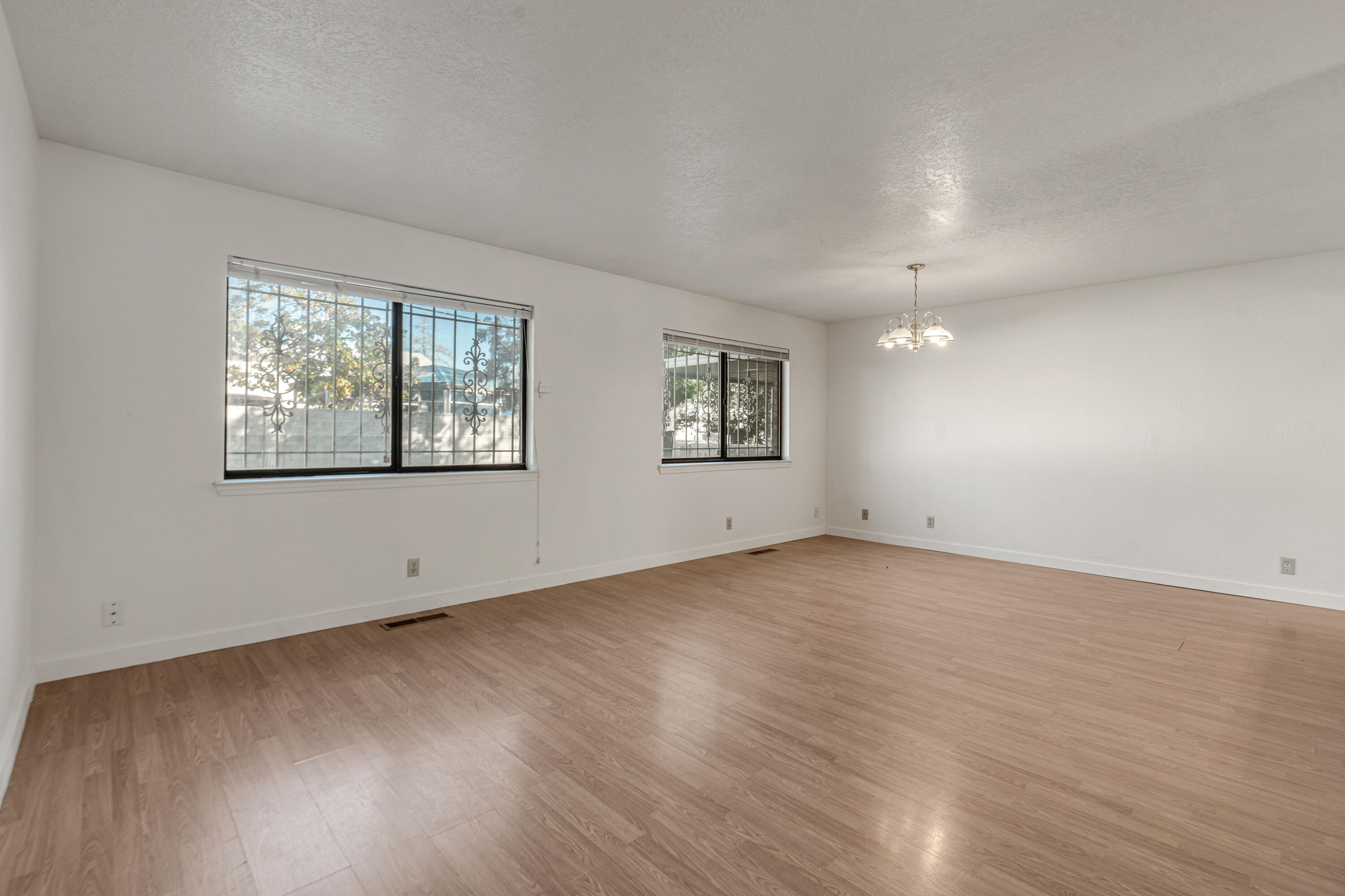 Photo 19 — 3716 General Stilwell Street NE