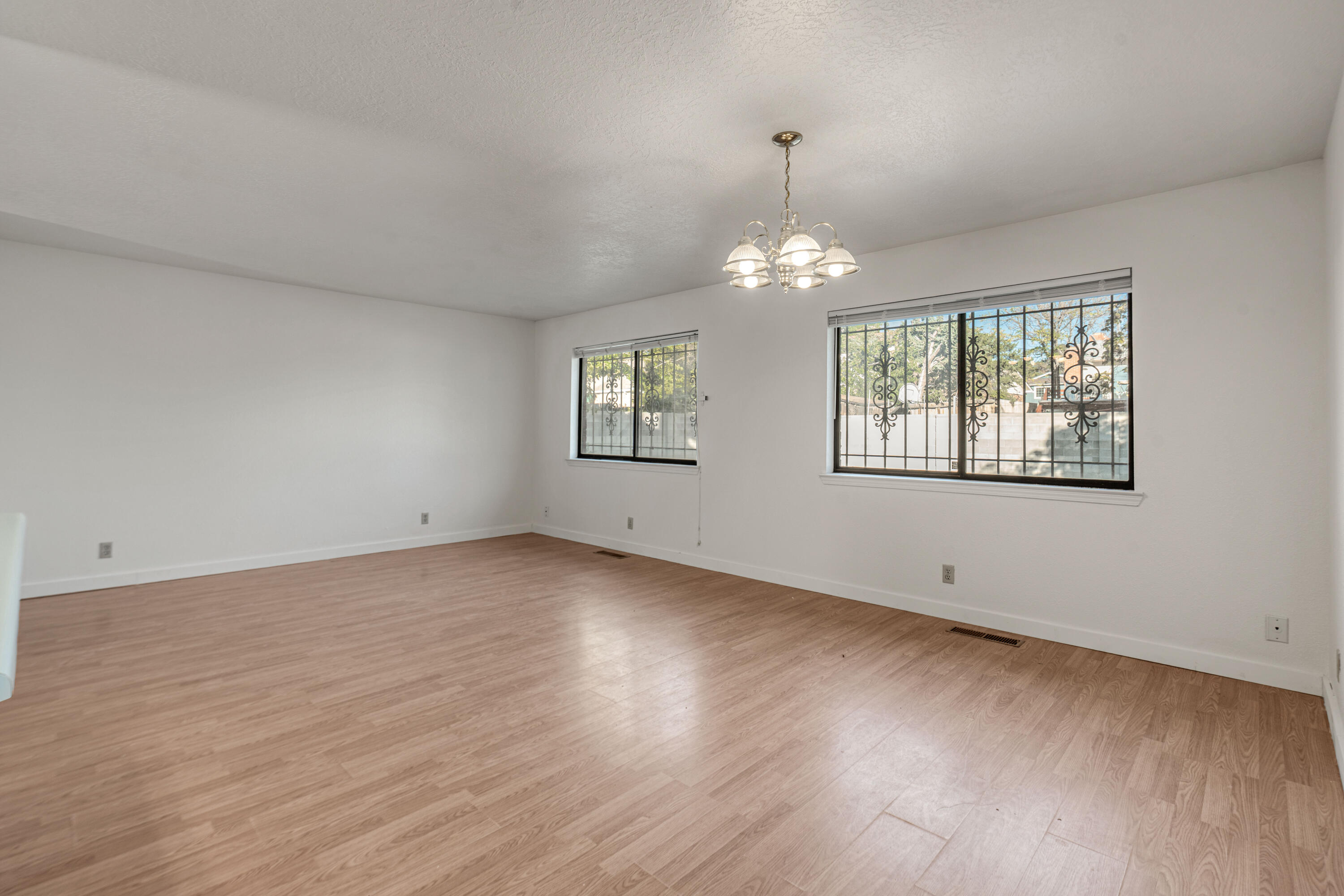 Photo 20 — 3716 General Stilwell Street NE