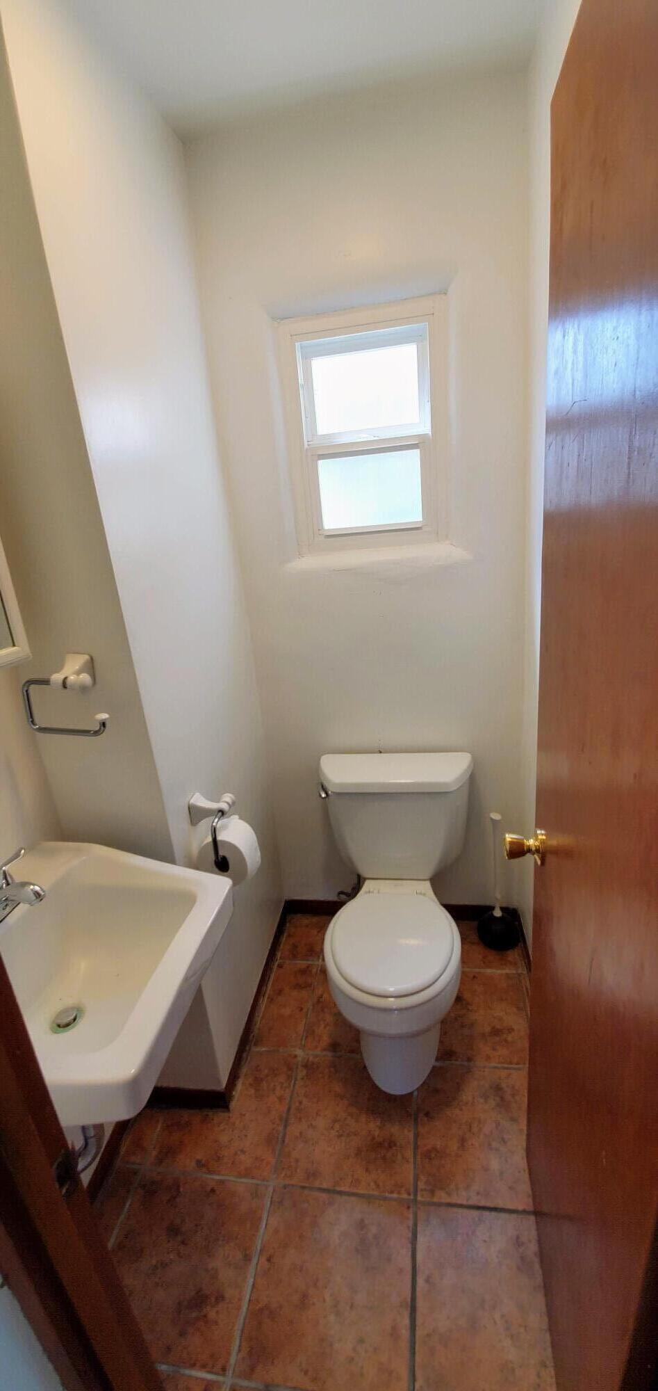 Photo 2 — 4608 Inspiration Drive SE