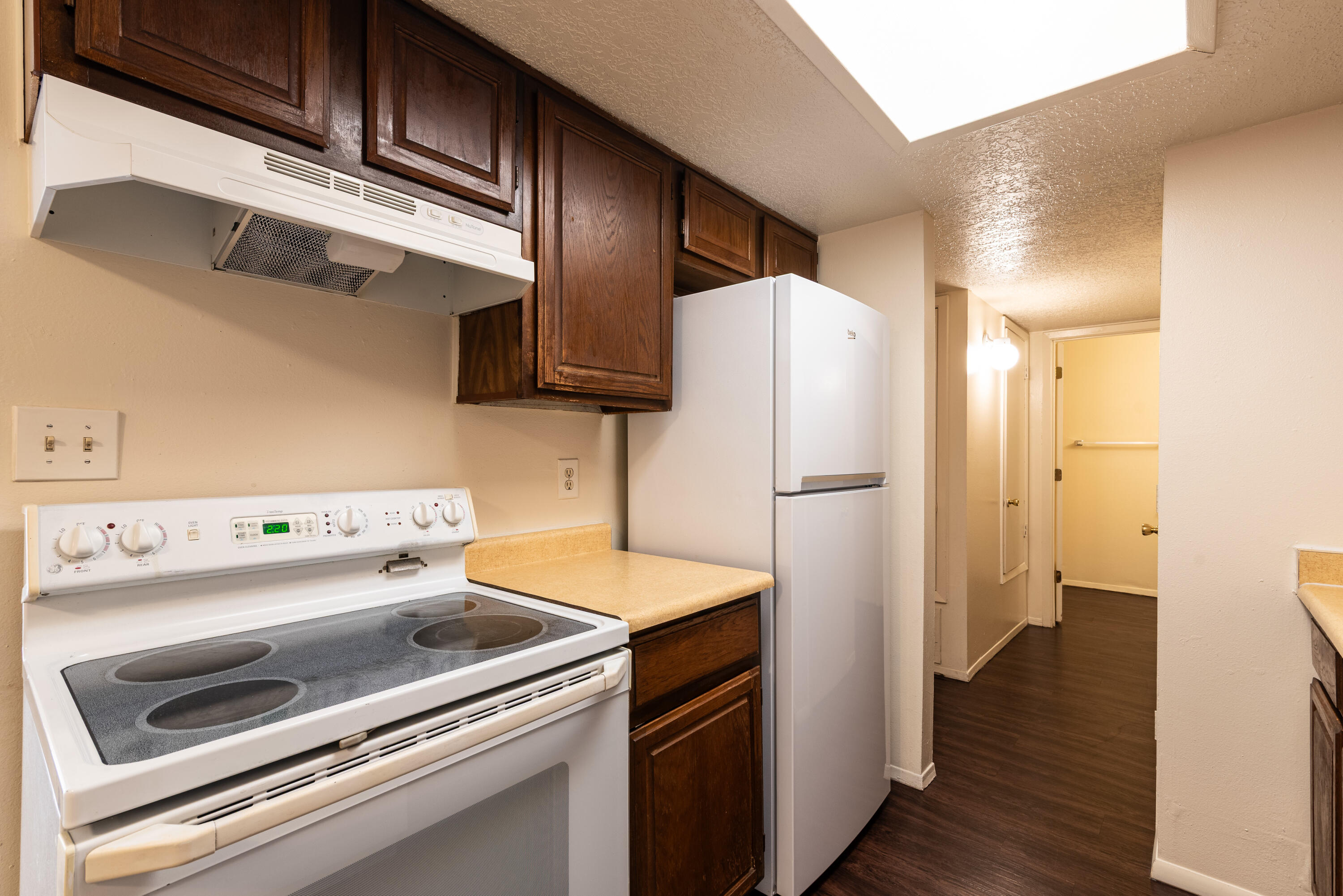 Photo 3 — 3524 Tyson Place NE A