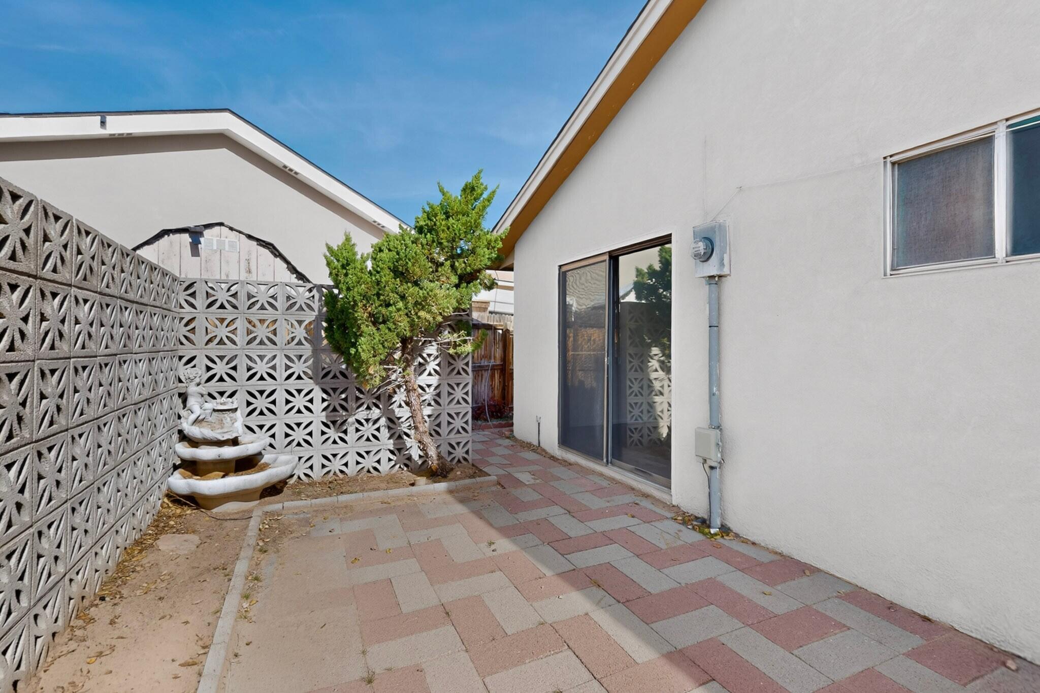 Photo 12 — 307 Santa Elena Road SE