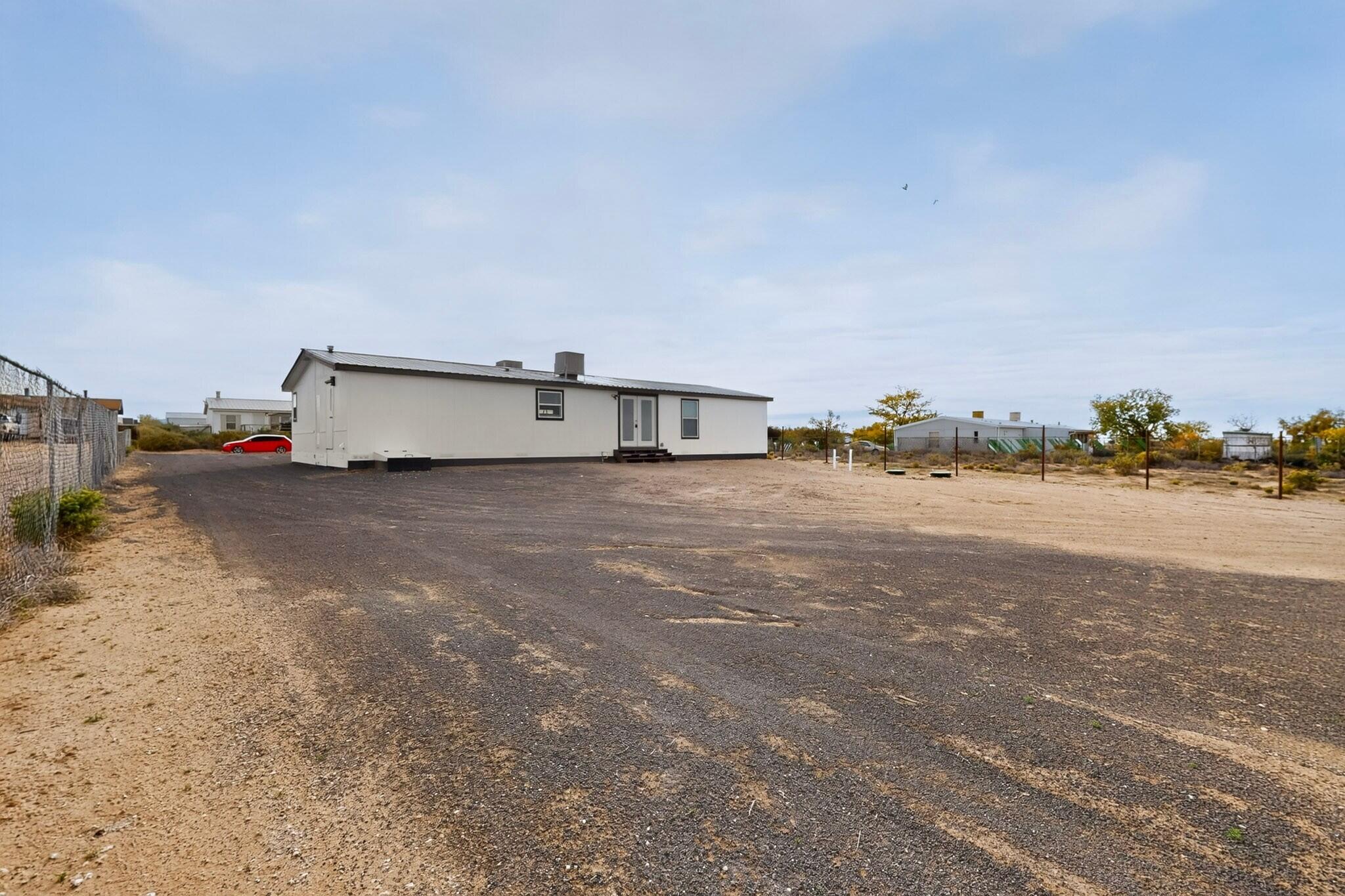 Photo 20 — 517 1st Street SE