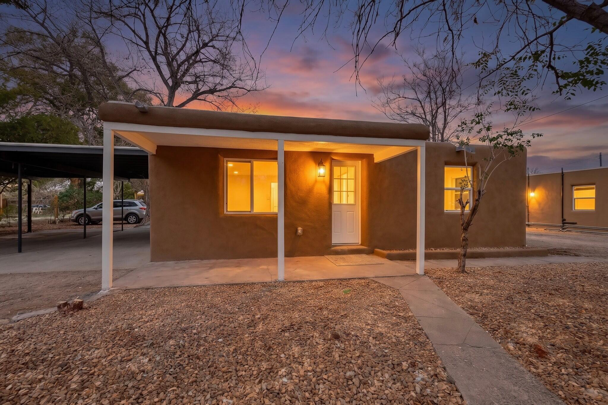 8907 Guadalupe Trail NW, Albuquerque, NM 87114