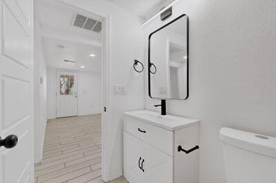 Photo 16 — 8907 Guadalupe Trail NW