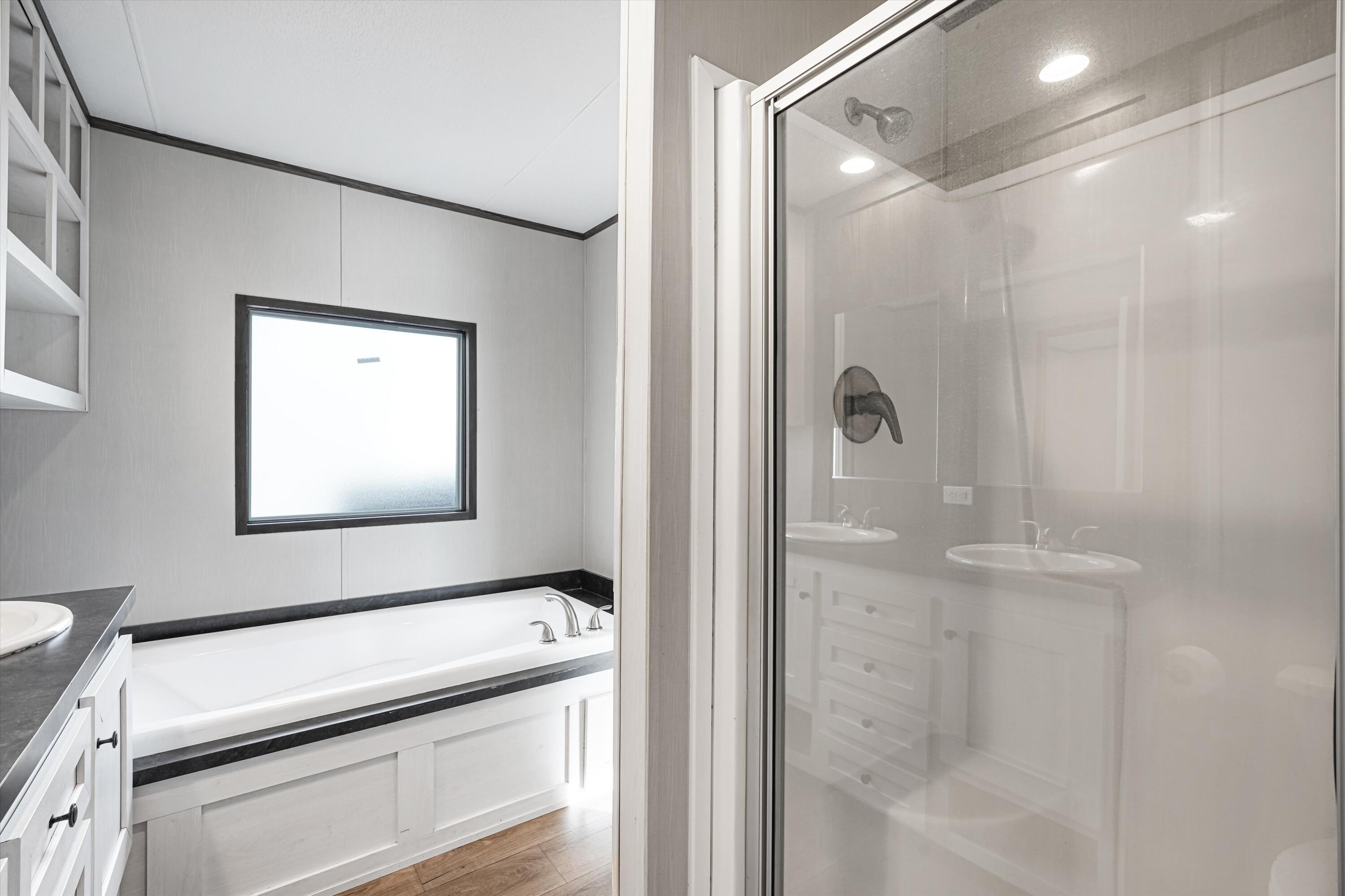 Photo 12 — 7401 San Pedro Drive NE TRLR 64