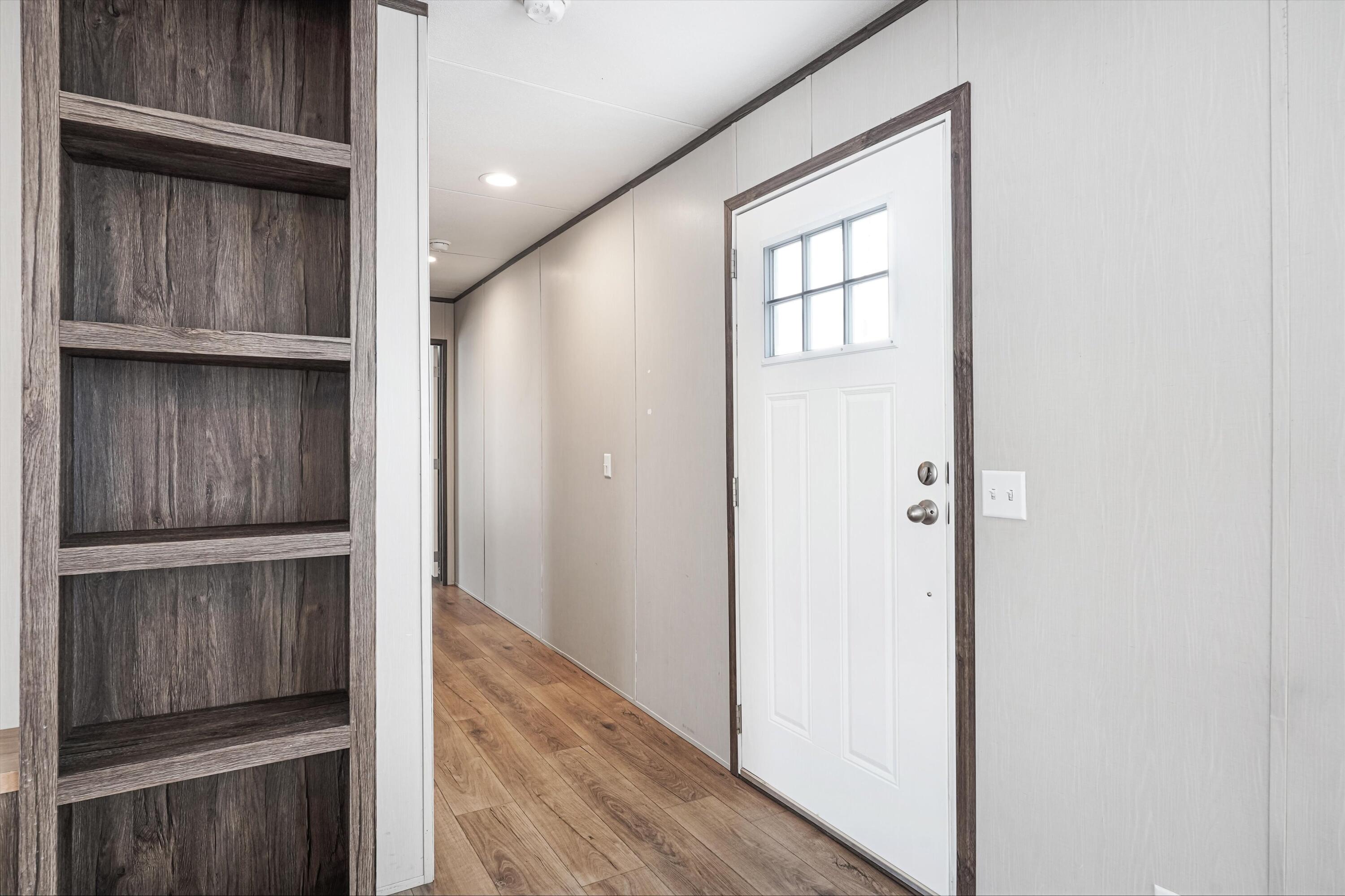 Photo 7 — 7401 San Pedro Drive NE TRLR 64