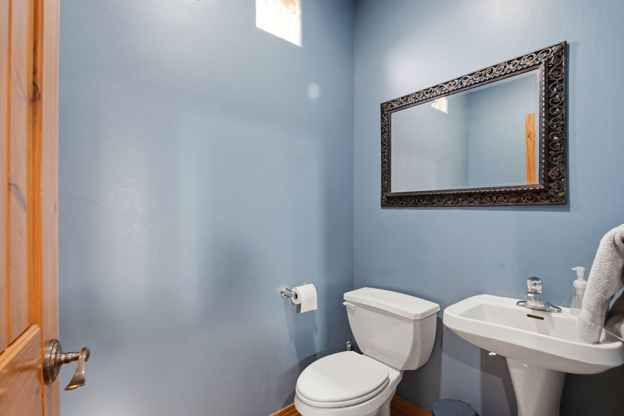 Photo 9 — 8011 4th Street NW