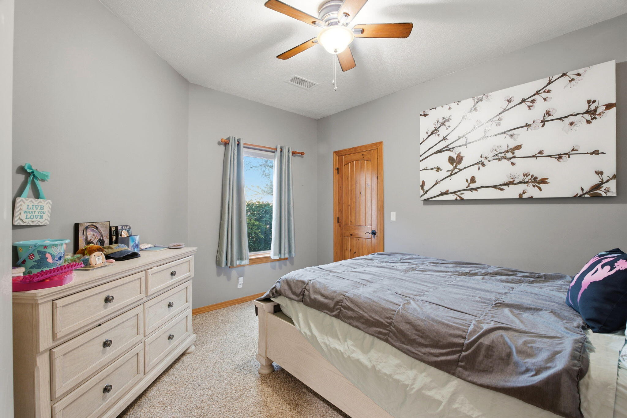 Photo 10 — 8011 4th Street NW