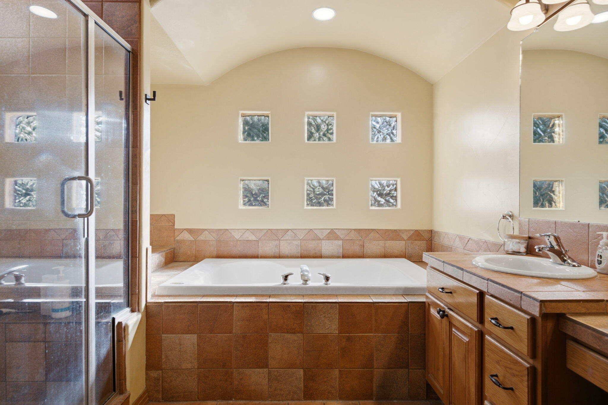 Photo 18 — 8011 4th Street NW