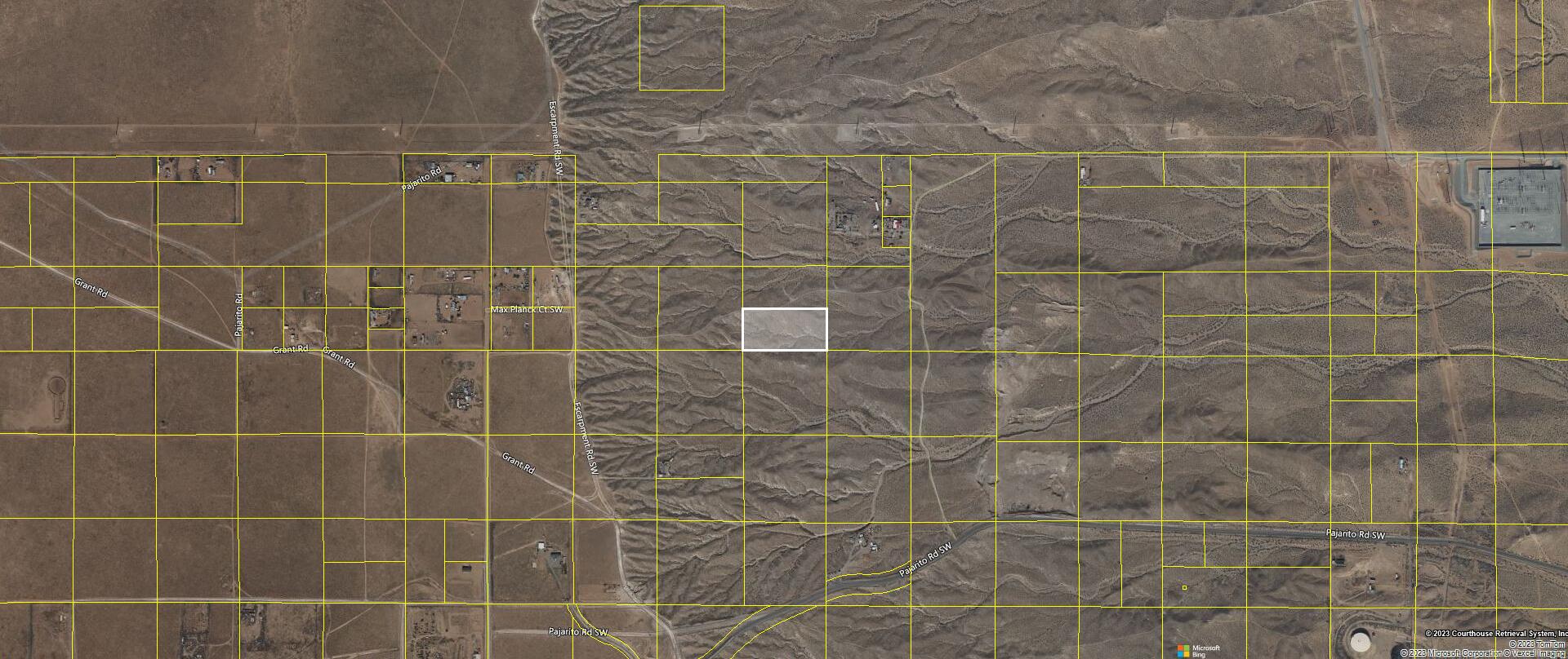 Photo 5 —  Off Pajarito (Jmt #1) Road SW