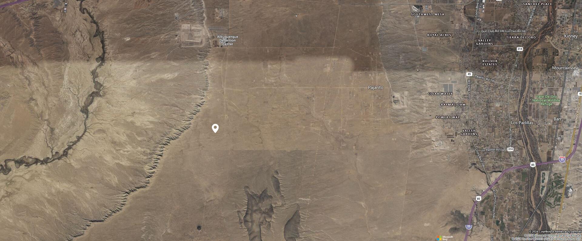Photo 5 —  Off Pajarito (Jmt #11) Road SW