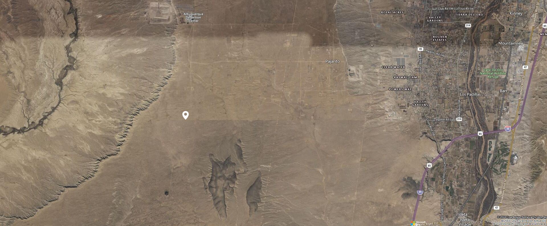 Photo 4 —  Off Pajarito (Jmt #12) Road SW