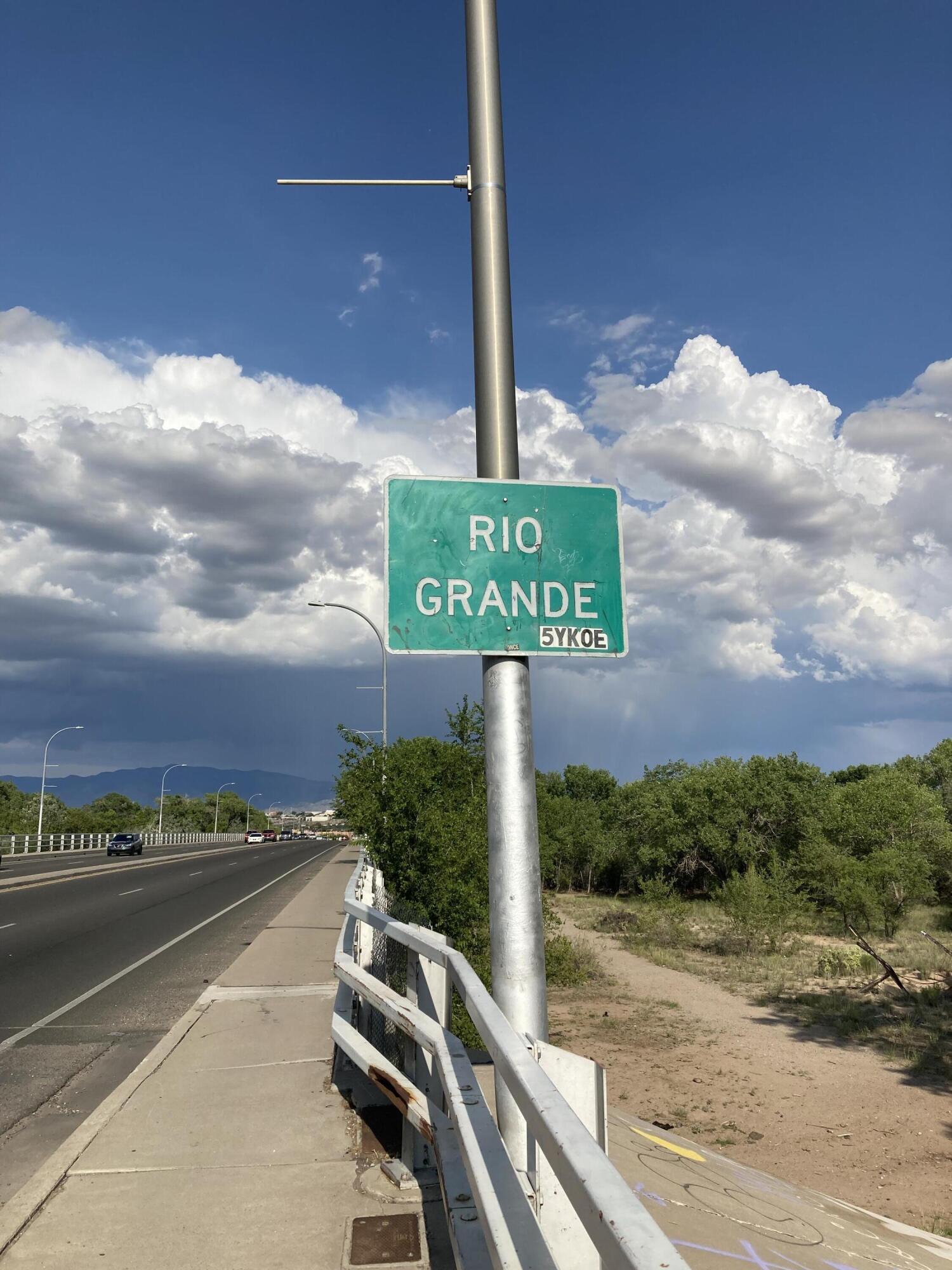 Photo 11 — 1500, 1508 S Bridge Boulevard SW