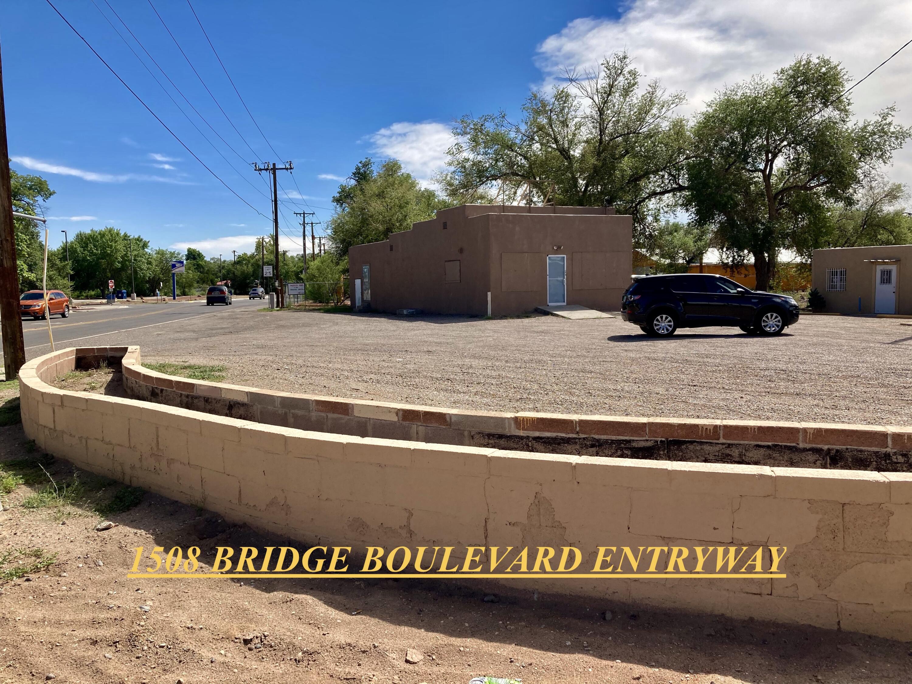 Photo 6 — 1500, 1508 S Bridge Boulevard SW