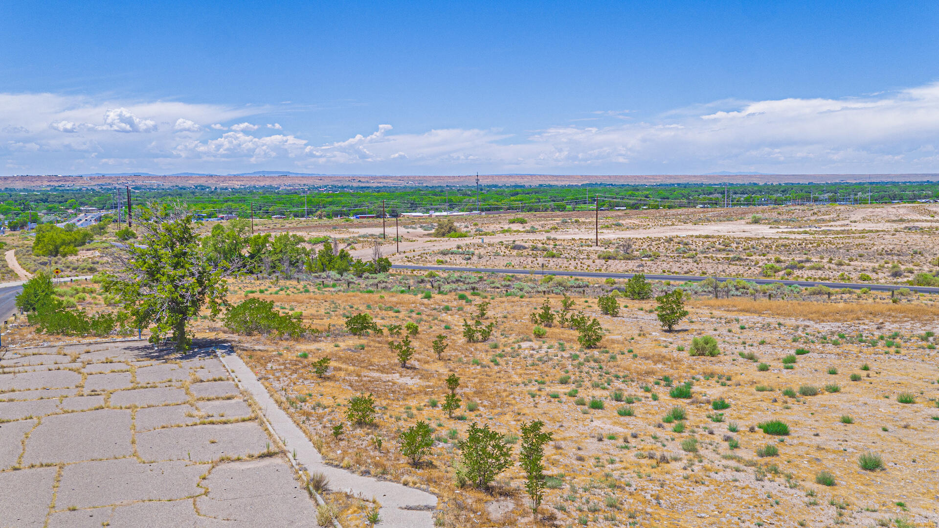 Photo 14 —  Hillandale and Manzano Express