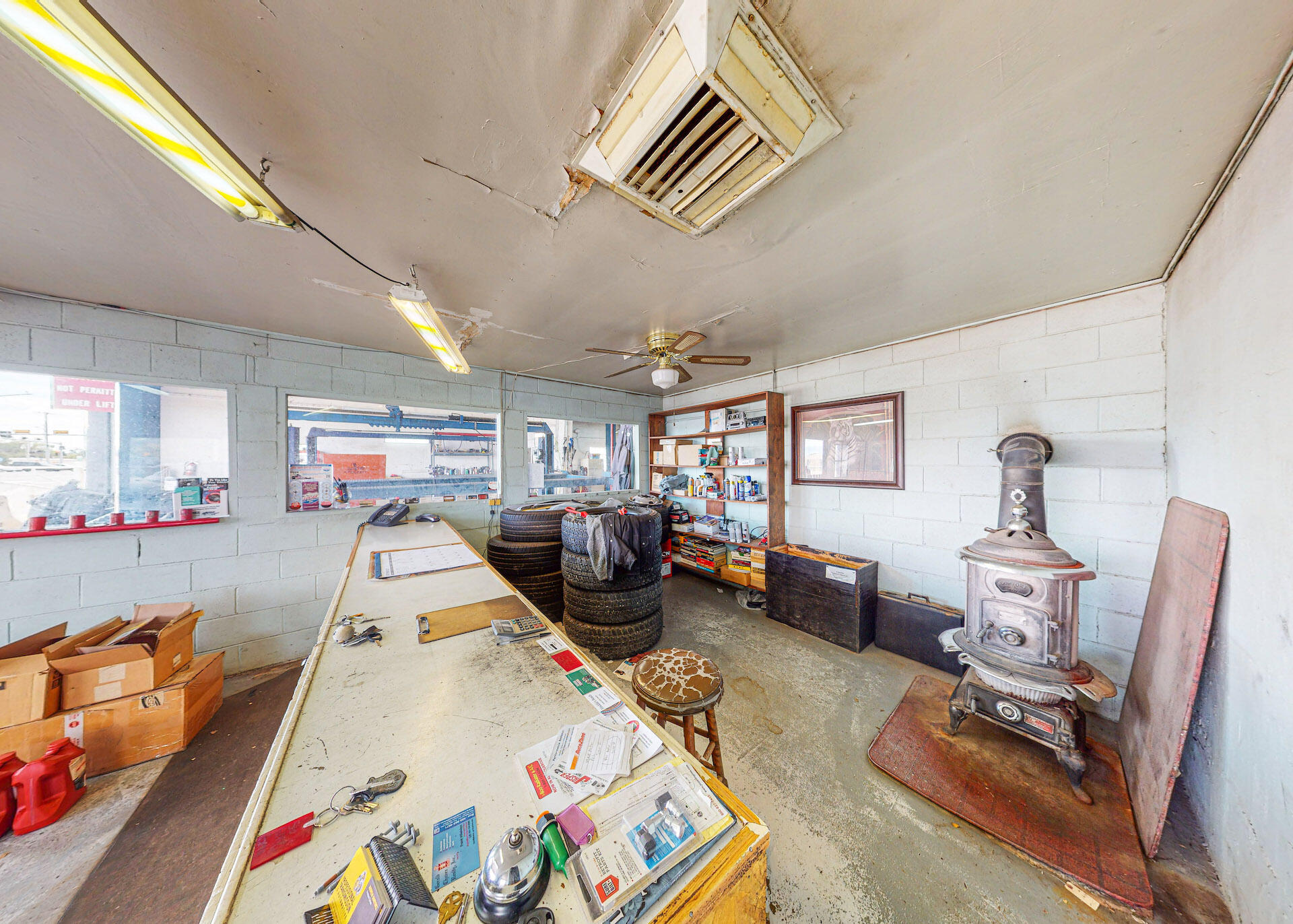 Photo 6 — 203 Highway 314 NW